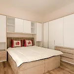 New Yorker 2 Bedroom Διαμέρισμα Βάρνα