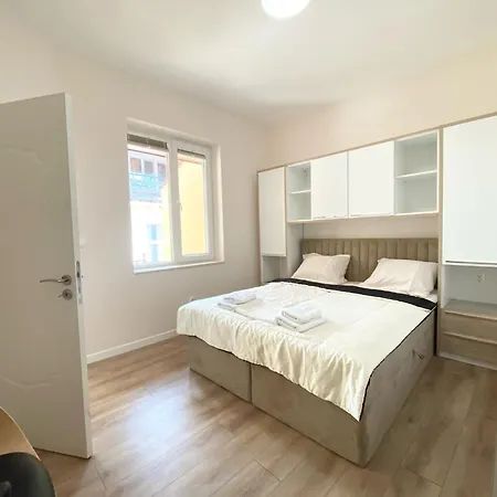 New Yorker 2 Bedroom Διαμέρισμα Βάρνα