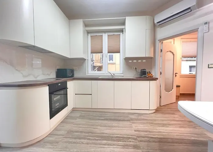 公寓 New Yorker 2 Bedroom *