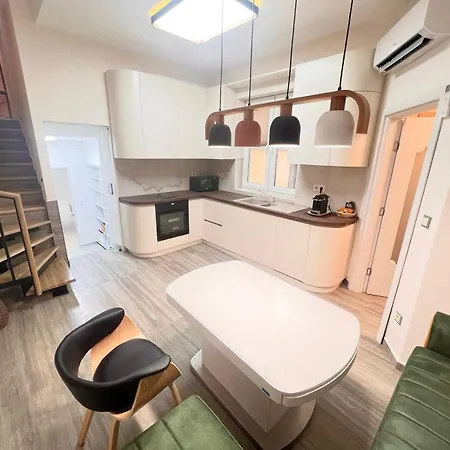 New Yorker 2 Bedroom * Warna